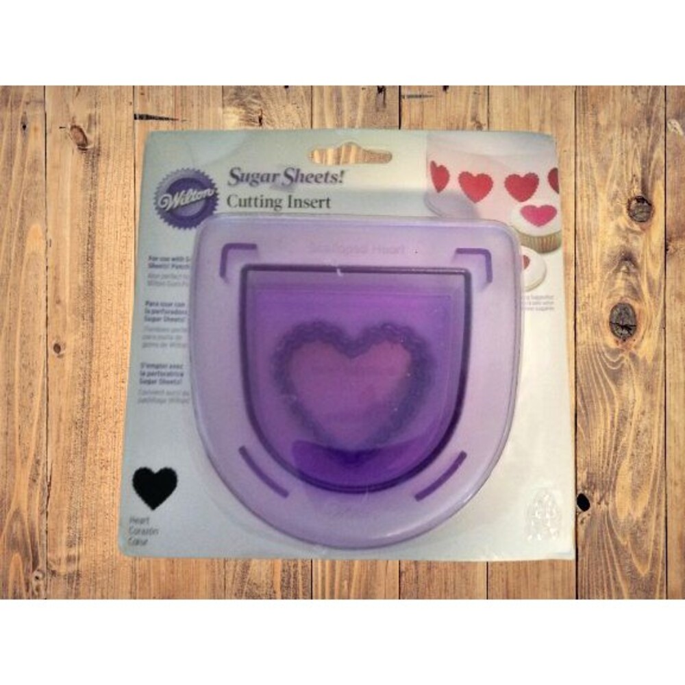 Wilton Sugar Sheets Cutting Insert Scalloped Heart Shape